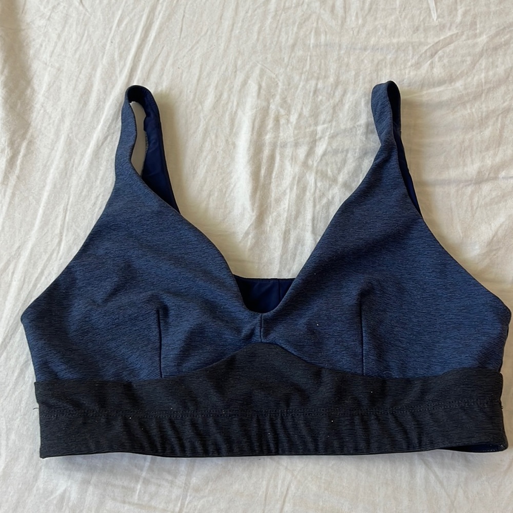 Outdoor voices sports bra